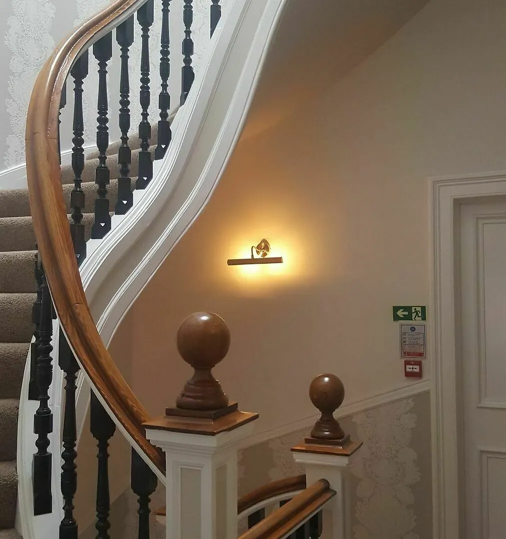 18 Craigmillar Park Hotel Edinburgh 4*,  United Kingdom