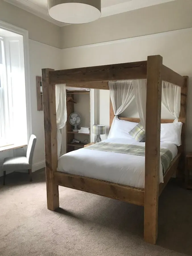 Hotel 18 Craigmillar Park à Édimbourg Maison d'hôtes